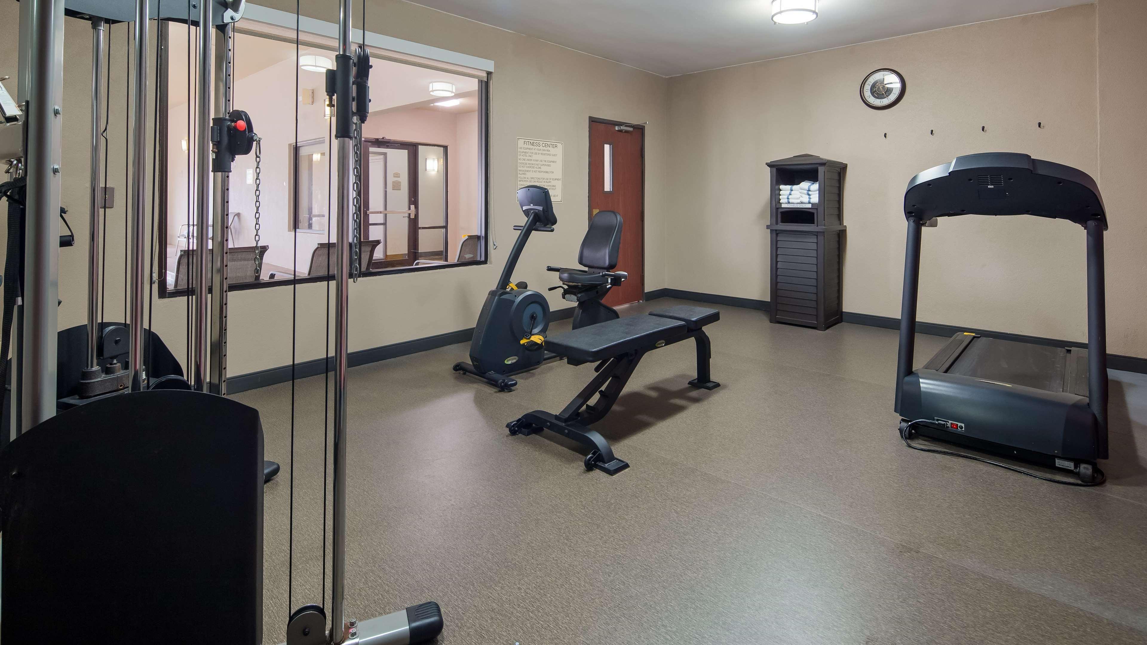 Best Western Granbury Inn And Suites Екстериор снимка